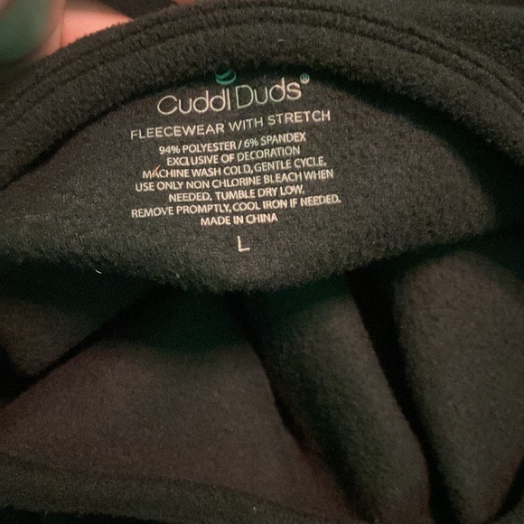 Cuddl duds under armor for cold weather - Picture 4 of 4